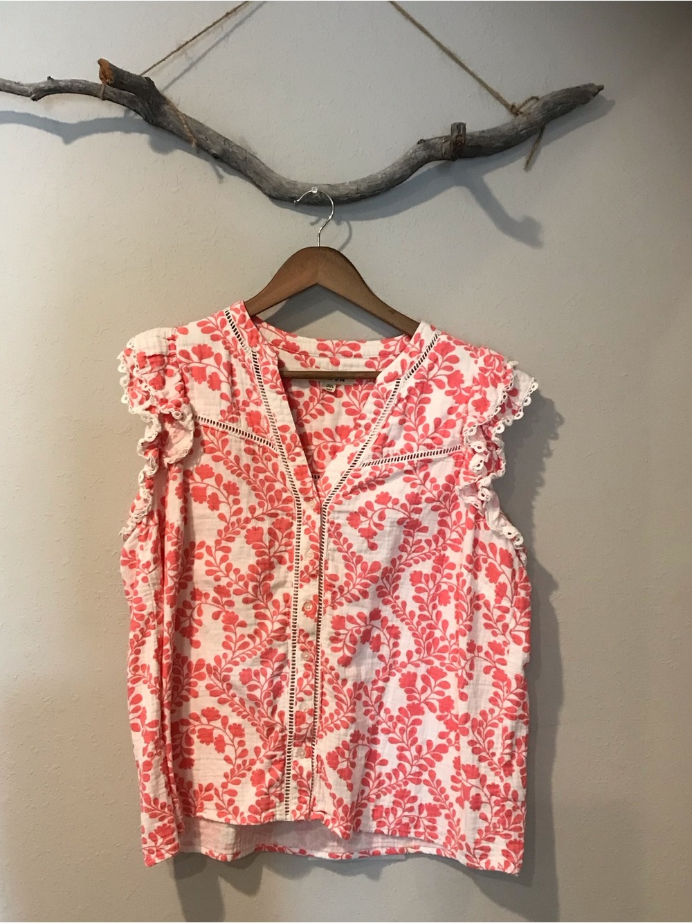 Boden Pink Sleeveless Double Cloth 100% Cotton Top in Pink Floral - Picture 4 of 10